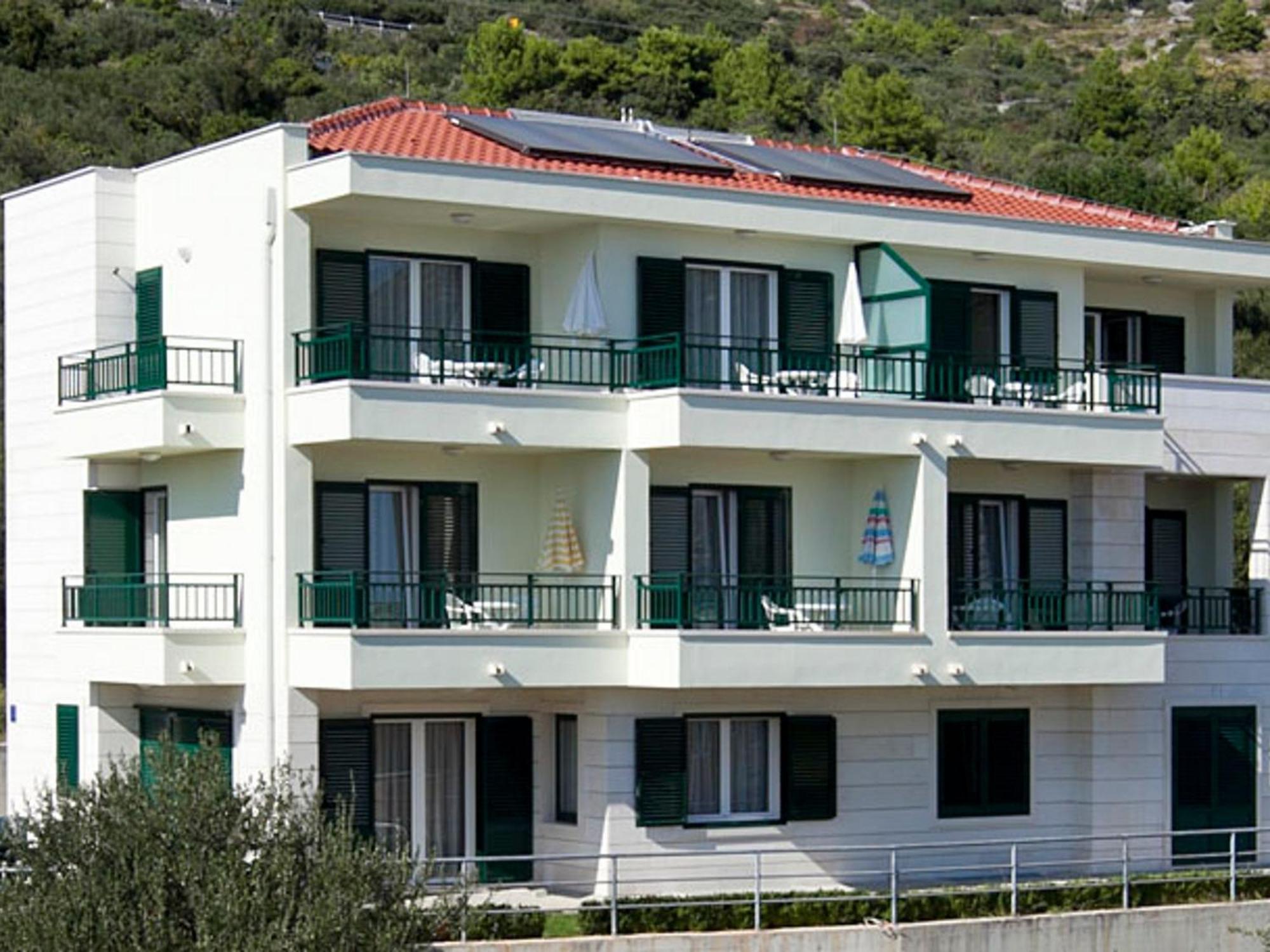Apartments By The Sea Igrane, Makarska - 17292 Экстерьер фото
