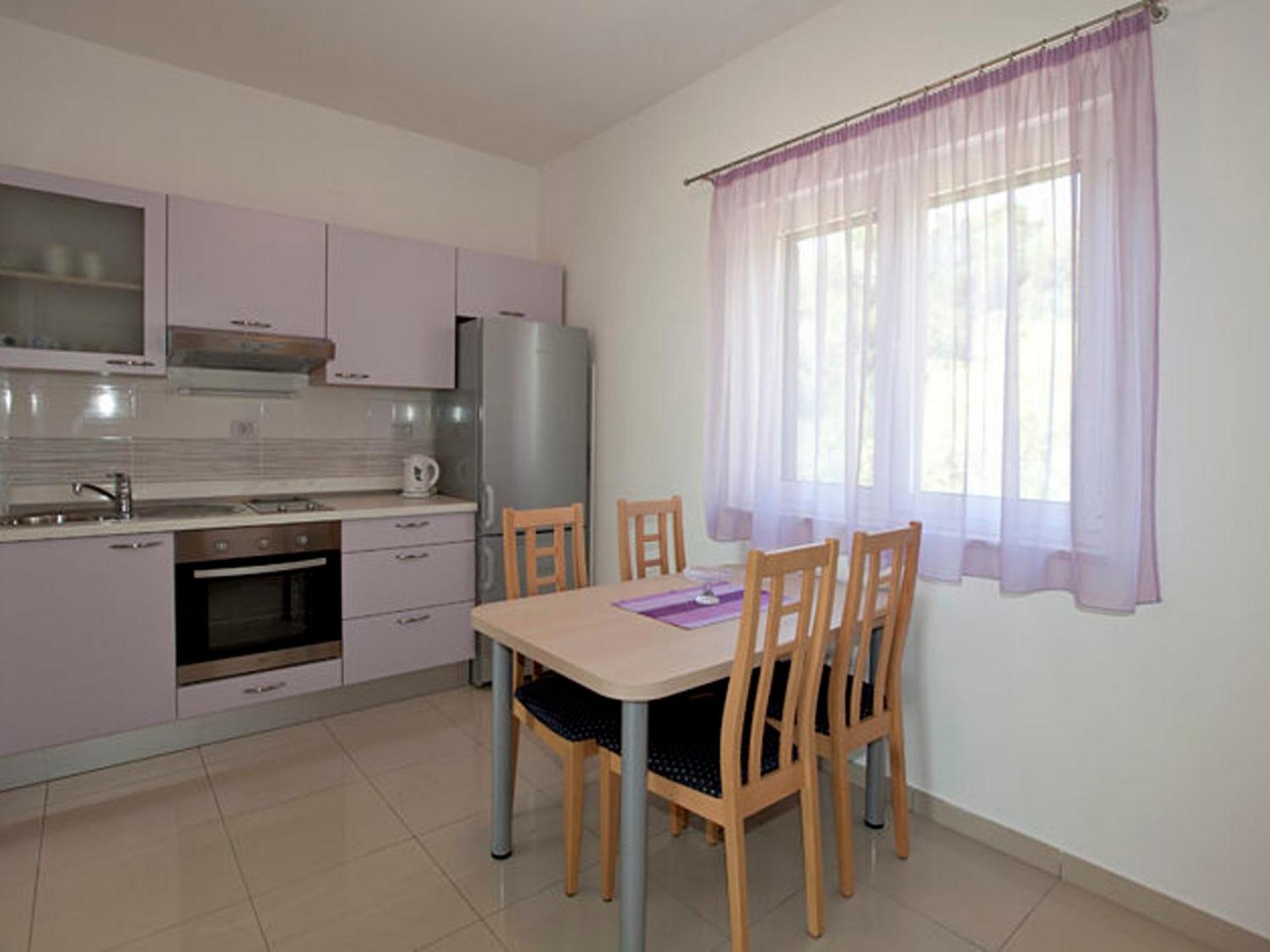Apartments By The Sea Igrane, Makarska - 17292 Экстерьер фото