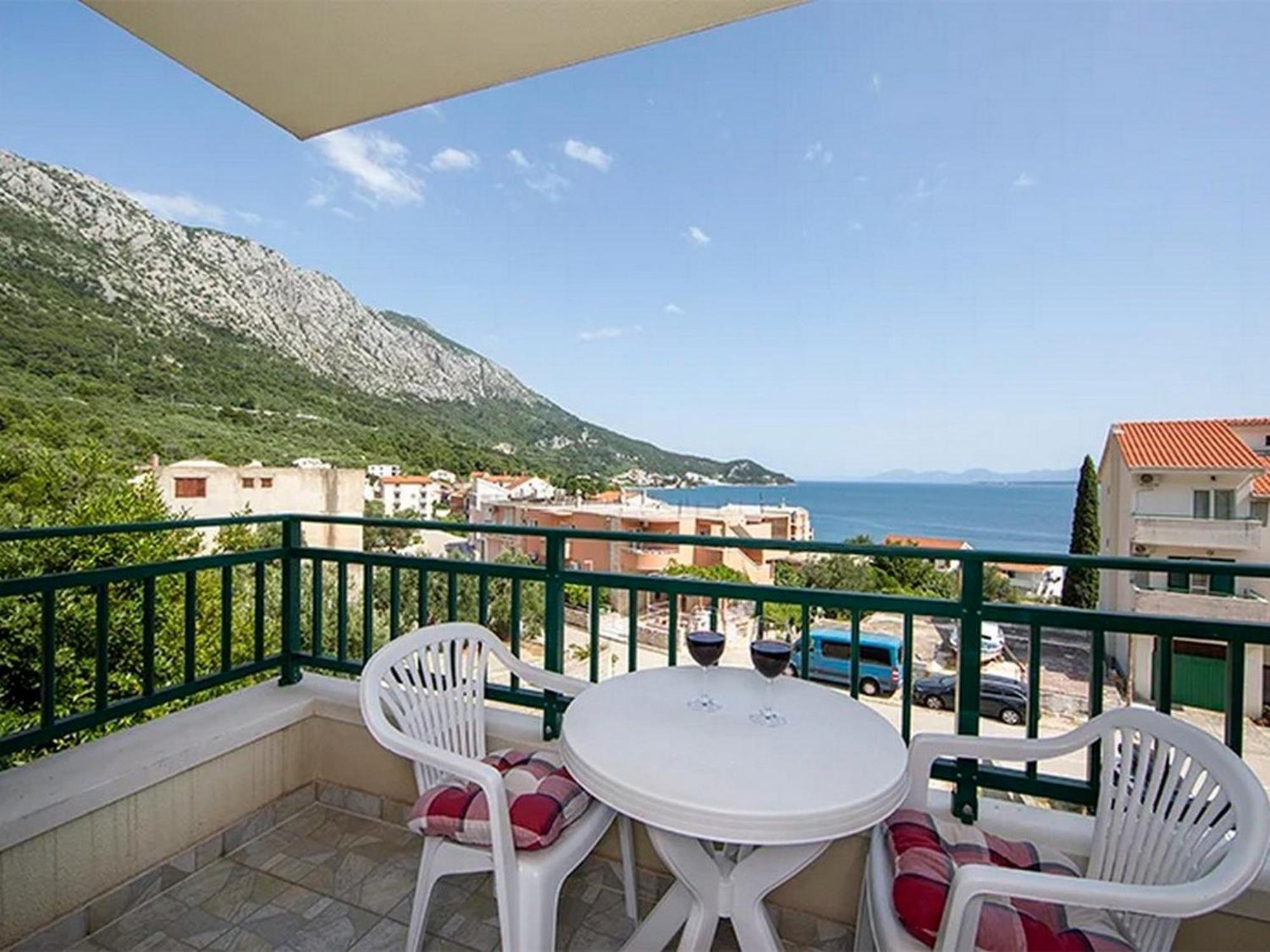 Apartments By The Sea Igrane, Makarska - 17292 Экстерьер фото