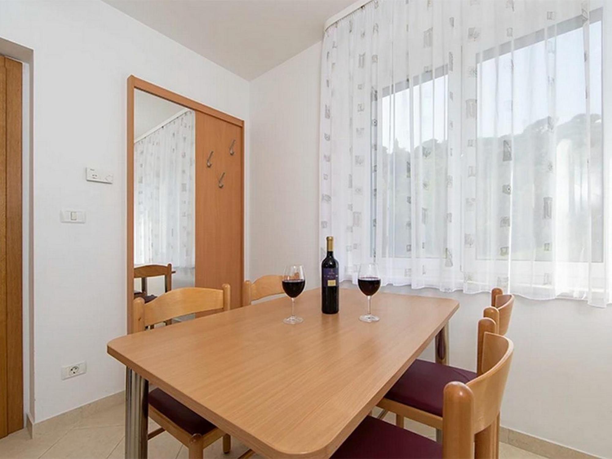 Apartments By The Sea Igrane, Makarska - 17292 Экстерьер фото