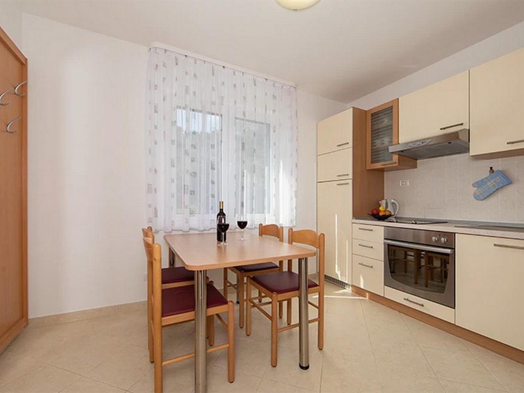 Apartments By The Sea Igrane, Makarska - 17292 Экстерьер фото