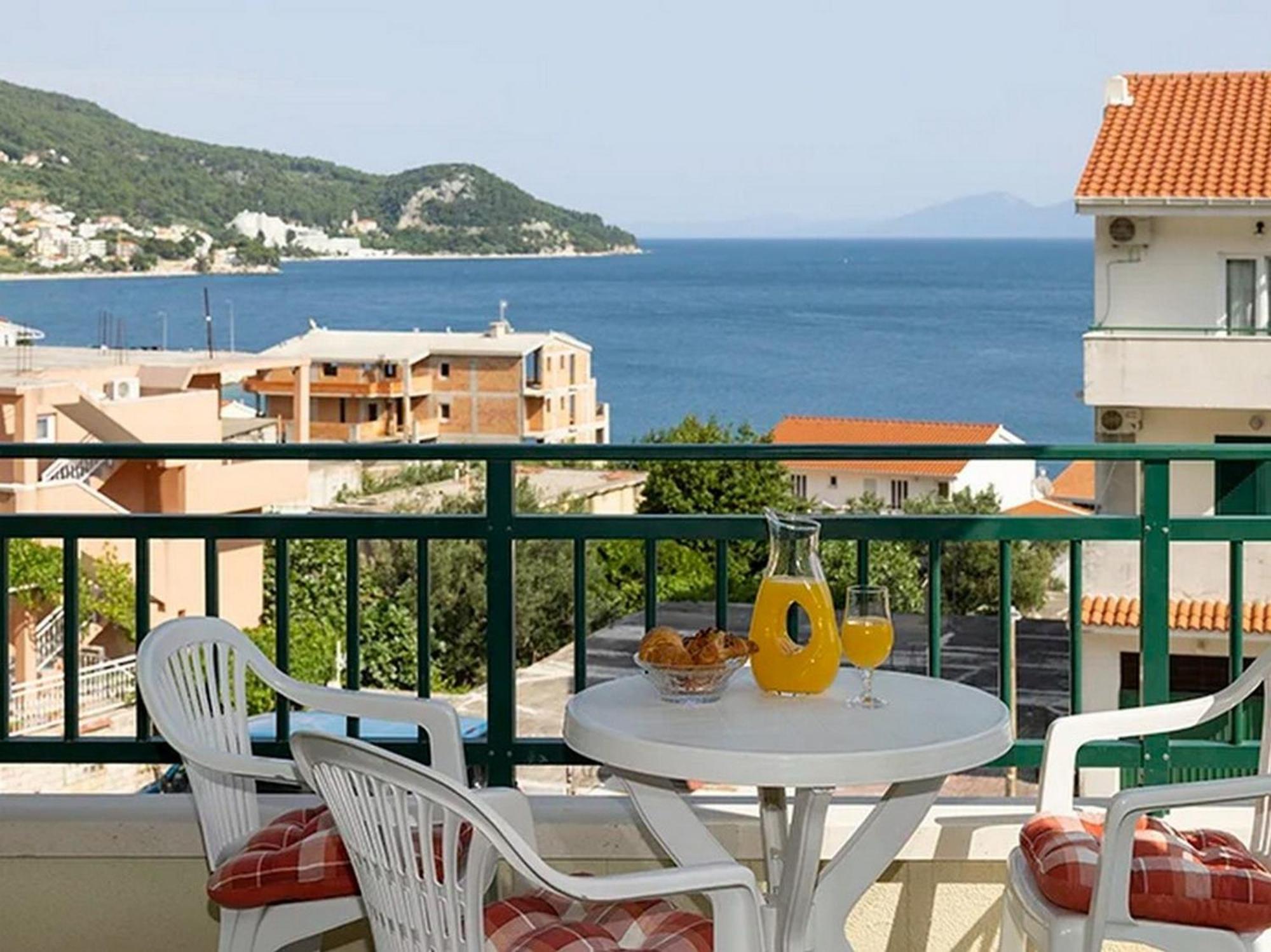 Apartments By The Sea Igrane, Makarska - 17292 Экстерьер фото