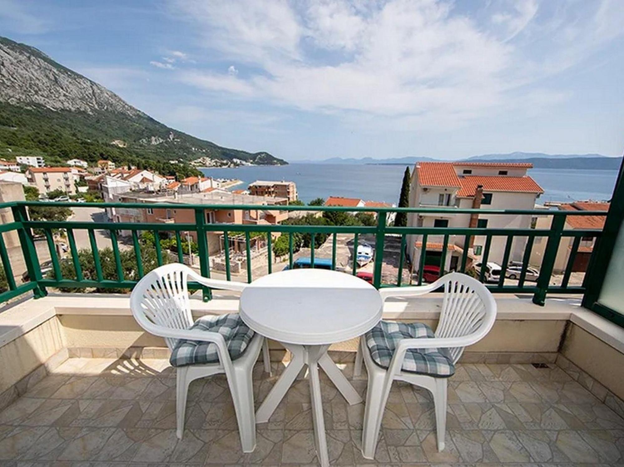 Apartments By The Sea Igrane, Makarska - 17292 Экстерьер фото